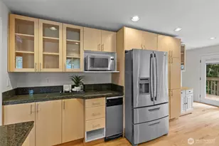 3020 169th Ave NE, Bellevue, WA 98008 - Photo 10