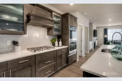 20115 165th Street E, Bonney Lake, WA 98391 - Photo 6
