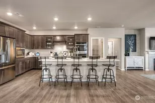 20115 165th St E, Bonney Lake, WA 98391 - Photo 4