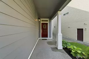 7924 161st Ct E, Puyallup, WA 98375 - Photo 4