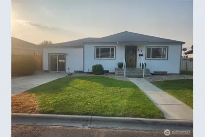 617 SE G St, Quincy, WA 98848 - Photo 1