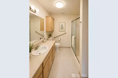 818 138th Street E, Tacoma, WA 98445 - Photo 6