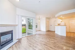 23790 SE Summerhill Ln, Issaquah, WA 98029 - Photo 4