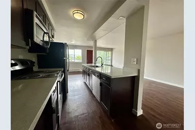 2515 Thorndyke Avenue W, Seattle, WA 98199 - Photo 12