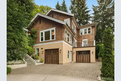 1007 W Newell Street, Seattle, WA 98119 - Photo 2