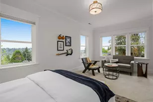 1007 W Newell St, Seattle, WA 98119 - Photo 26