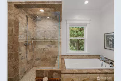 1007 W Newell Street, Seattle, WA 98119 - Photo 22