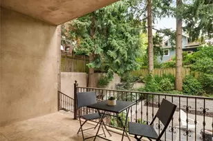 1007 W Newell St, Seattle, WA 98119 - Photo 12