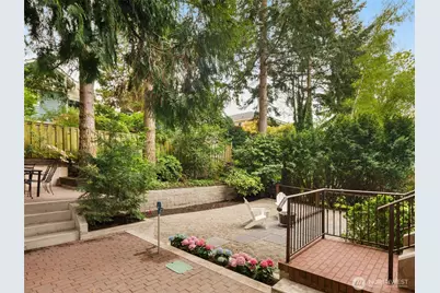 1007 W Newell Street, Seattle, WA 98119 - Photo 38