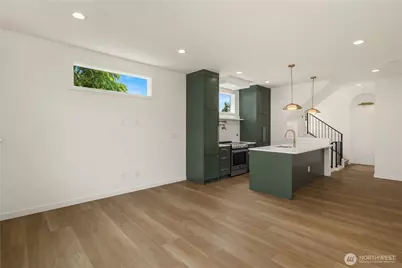 3638 Greenwood Avenue N #A, Seattle, WA 98103 - Photo 6