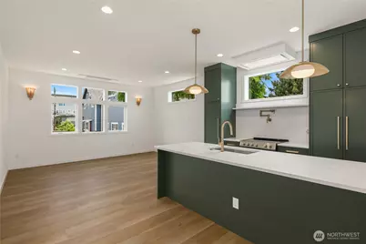 3638 Greenwood Avenue N #A, Seattle, WA 98103 - Photo 8