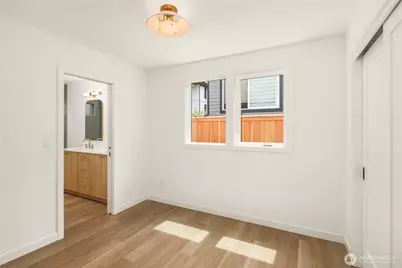 3638 Greenwood Avenue N #A, Seattle, WA 98103 - Photo 14