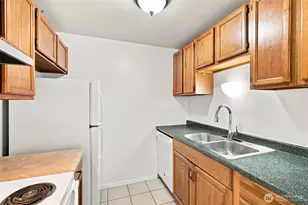 412 Mill Ave S, Renton, WA 98057 - Photo 12