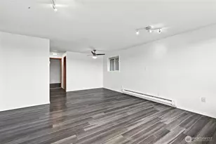 412 Mill Ave S, Renton, WA 98057 - Photo 10