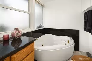 618 Le-Lou-Wa Pl NE, Tacoma, WA 98422 - Photo 18