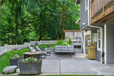 860 Valley View Place SW, Issaquah, WA 98027 - Photo 24