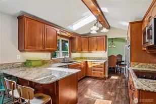3922 180th St E, Tacoma, WA 98446 - Photo 4