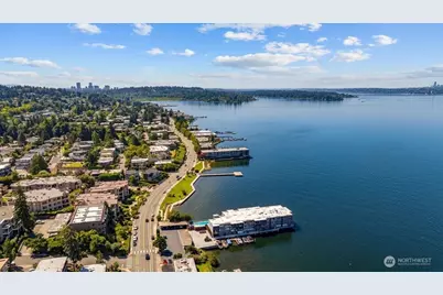515 Lake Street S #205, Kirkland, WA 98033 - Photo 2