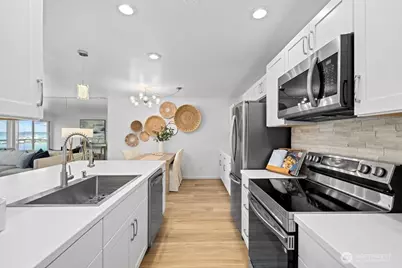 515 Lake Street S #205, Kirkland, WA 98033 - Photo 6
