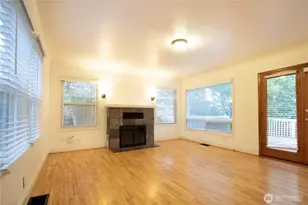 11634 25th Ave S, Seattle, WA 98168 - Photo 4