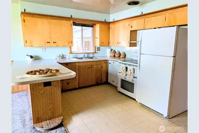 804 E 5th Avenue, Ellensburg, WA 98926 - Photo 2