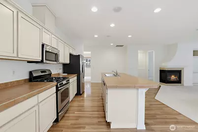 24196 NE 131st Terrace, Redmond, WA 98053 - Photo 10