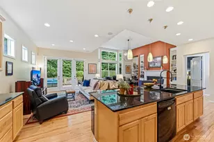 23158 NE Devon Way, Redmond, WA 98053 - Photo 16