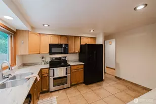 10381 Wilkes Ct NW, Silverdale, WA 98383 - Photo 8