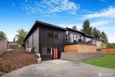 11647 Beacon Avenue S, Seattle, WA 98178 - Photo 30