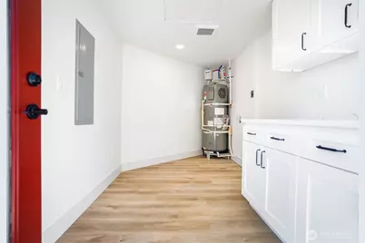 11647 Beacon Avenue S, Seattle, WA 98178 - Photo 22