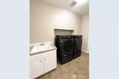21906 40th Avenue SE, Bothell, WA 98021 - Photo 38