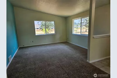 744 Berne Lane SE, Olympia, WA 98513 - Photo 4
