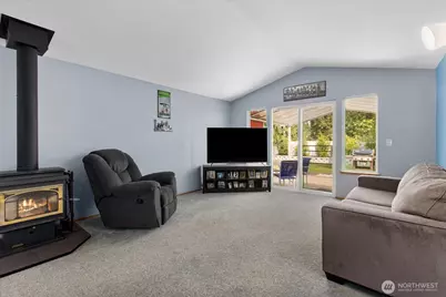 5805 105th Place NE, Marysville, WA 98270 - Photo 12