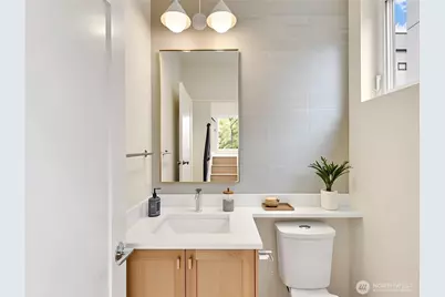 1413 A N 48th Street, Seattle, WA 98103 - Photo 8