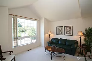 4012 122nd Ave SE, Bellevue, WA 98006 - Photo 4