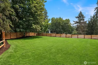 16009 147th Place NE, Woodinville, WA 98033 - Photo 32
