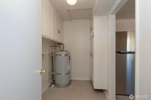 522 S A St, Port Angeles, WA 98362 - Photo 12