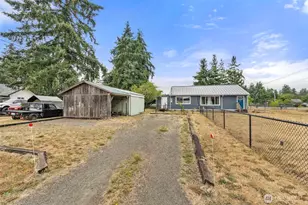 204 E Eagle St, Oakville, WA 98568 - Photo 2