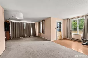 204 E Eagle St, Oakville, WA 98568 - Photo 6
