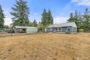 204 E Eagle St, Oakville, WA 98568 - Photo 1