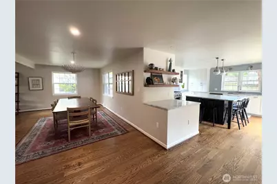 2256 Viewmont Way W, Seattle, WA 98199 - Photo 6