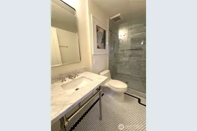 2256 Viewmont Way W, Seattle, WA 98199 - Photo 28