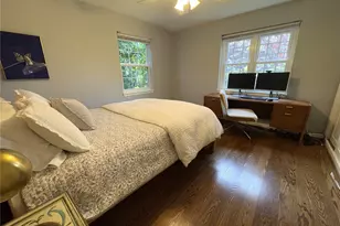 2256 Viewmont Way W, Seattle, WA 98199 - Photo 14