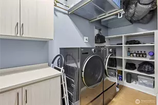 10700 NE 4th St, Bellevue, WA 98004 - Photo 26