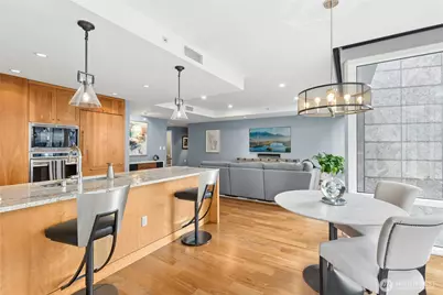 10700 NE 4th St #434, Bellevue, WA 98004 - Photo 16