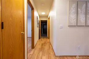 5018 Ryan Way, Seattle, WA 98178 - Photo 16