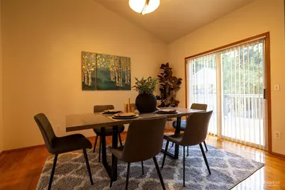 5018 Ryan Way, Seattle, WA 98178 - Photo 10