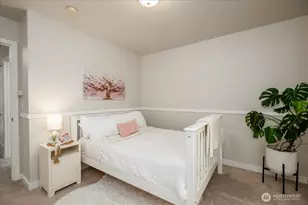10410 Holly Dr, Everett, WA 98204 - Photo 20