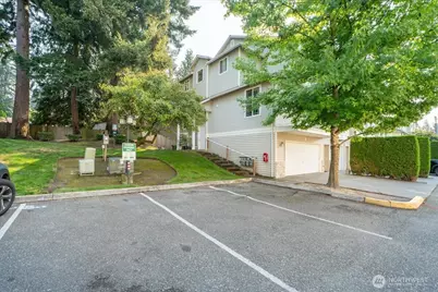 10410 Holly Drive #E, Everett, WA 98204 - Photo 28