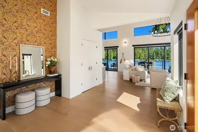 22021 SE 21st Place, Sammamish, WA 98075 - Photo 4